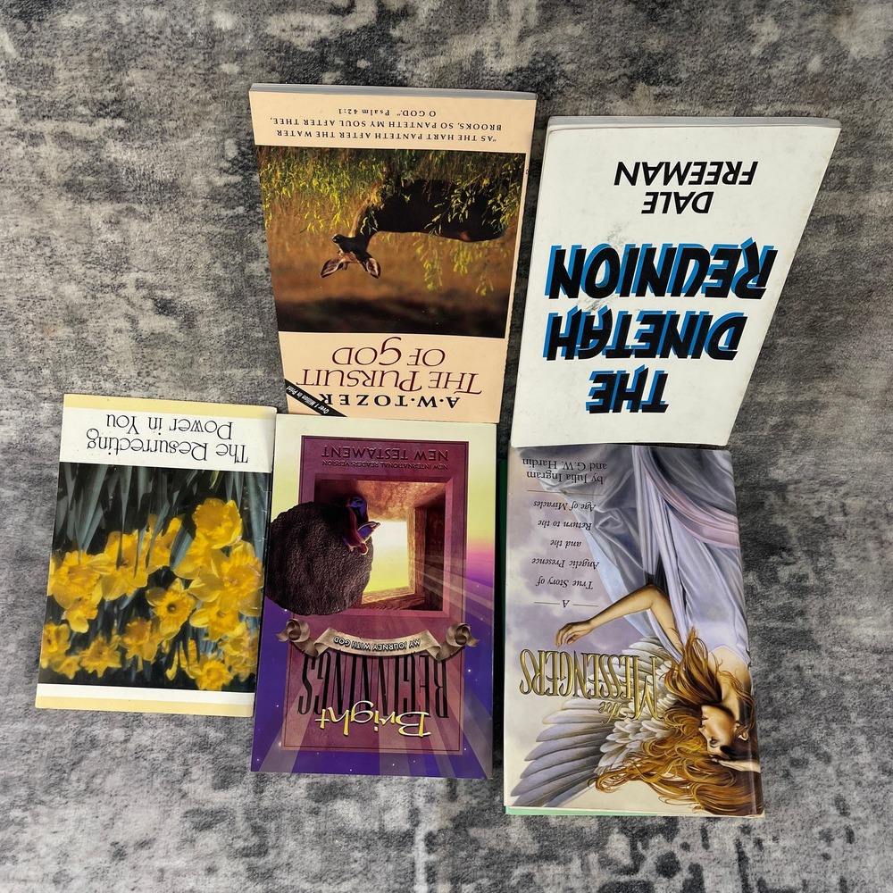 Lot‎ 5 Christian Spirituality Inspiration Books Tozer Pursuit of God Messengers